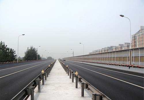 北京顺平公路橡胶沥青工程