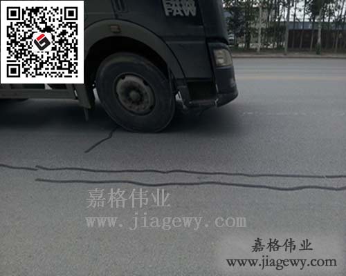 贴缝带施工案例