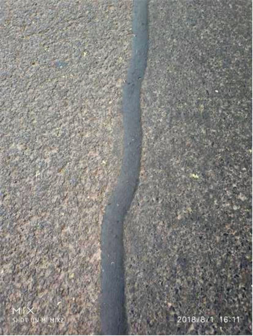 沥青路面自粘贴缝带 沥青路面自粘贴缝带